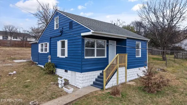 3001 Buffat Mill Rd, Knoxville, TN 37917