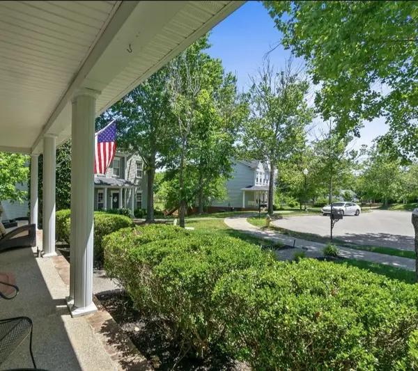 1310 Pickwick Park Ct, Franklin, TN 37067