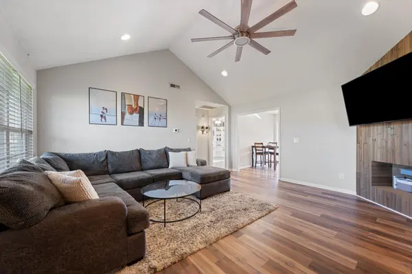 302 Oxmoor Valley Court, Murfreesboro, TN 37130
