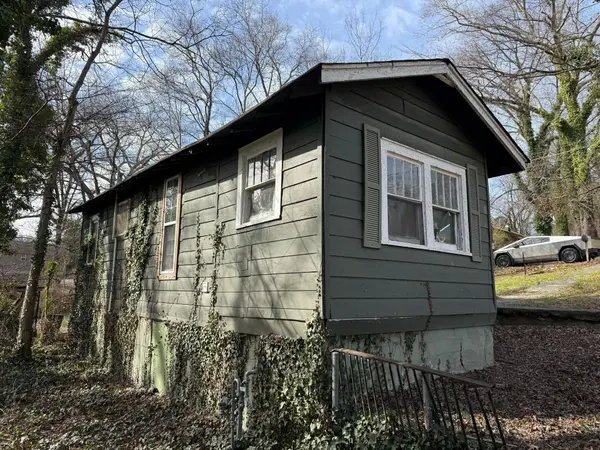 1114 Jarvis Avenue, Chattanooga, TN 37411