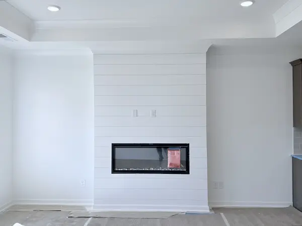 2943 Sharpstone Drive, Columbia, TN 38401