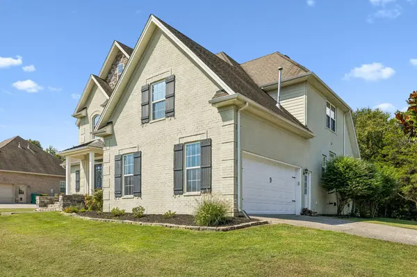 320 Creekside Dr, Lewisburg, TN 37091