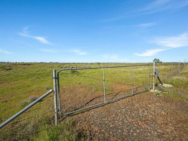 26351 E State Route 2 Hwy, Davenport, WA 99122