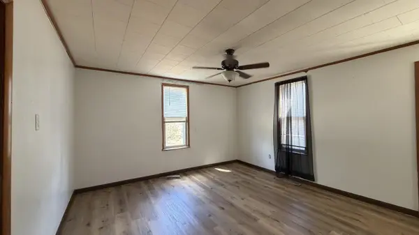 503 Oak ST, Houston, MO 65483