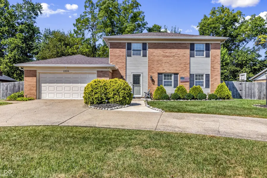 2306 Lema CIR, Indianapolis, IN 46229