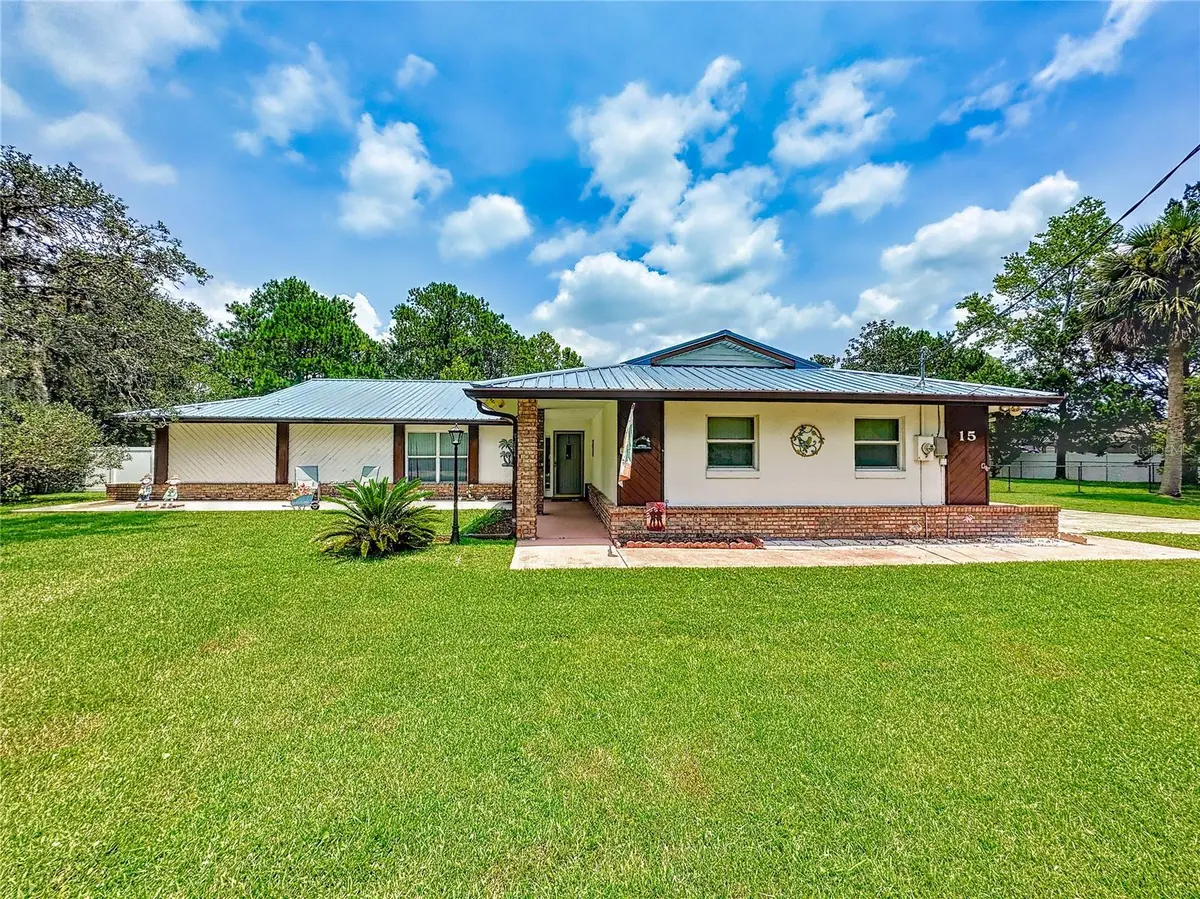 15 WHITE HORSE LN, Palm Coast, FL 32164