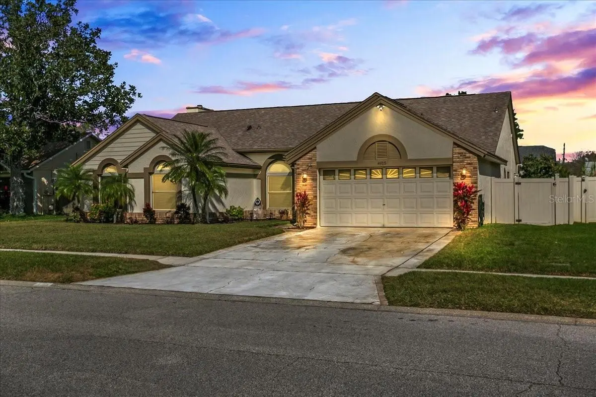 4915 HOLLY BAY WAY, Orlando, FL 32829