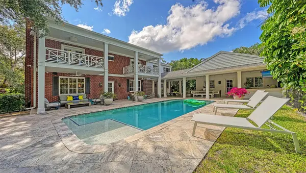 1718 BAY VIEW DR, Sarasota, FL 34239