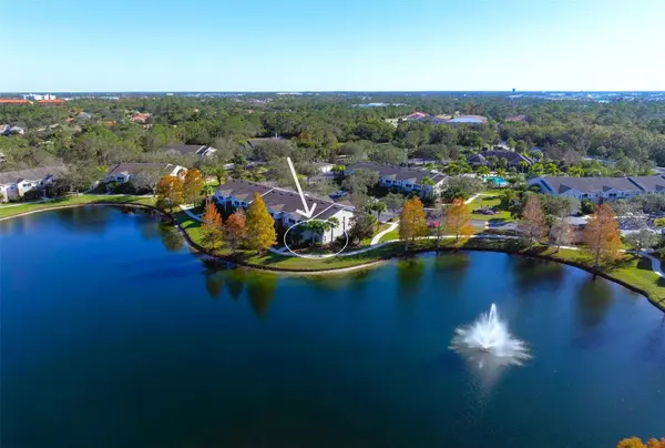 8933 MANOR LOOP #108, Lakewood Ranch, FL 34202
