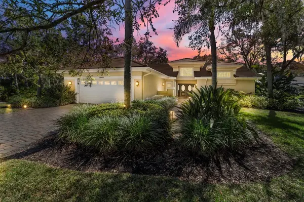 2866 LONGLEAT WOODS, Sarasota, FL 34235