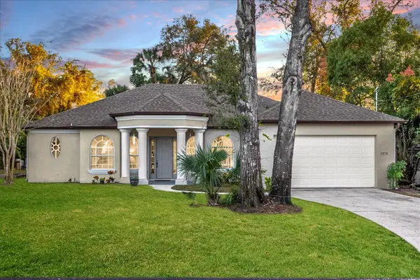 1270 W WINNEMISSETT AVE, Deland, FL 32720