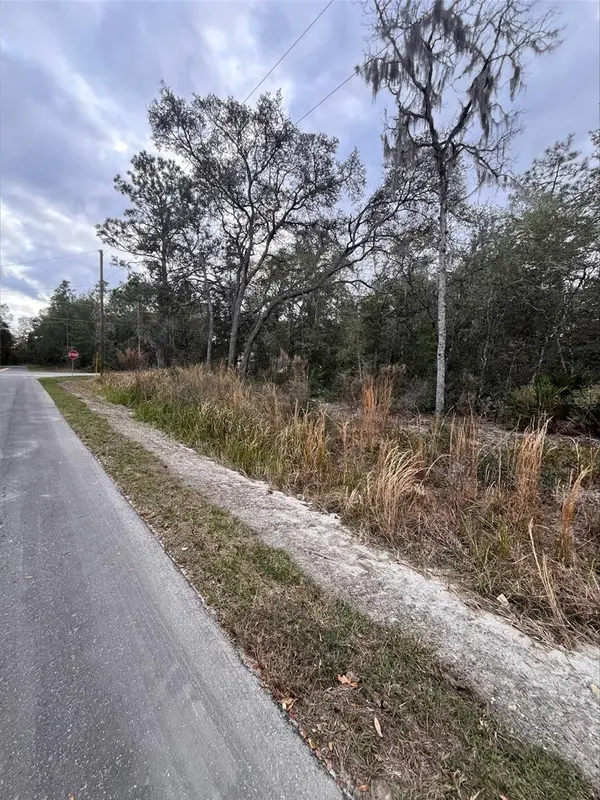 LOCUST RADL, Ocala, FL 34472