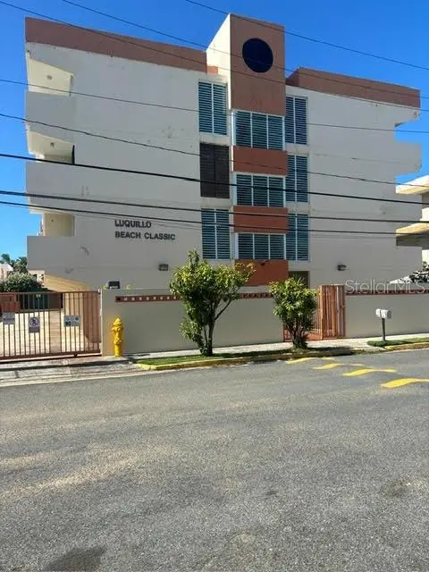 Luquillo Beach Classic OCEAN DRIVE #302, Luquillo, PR 00773
