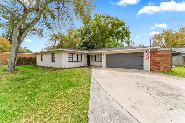 6421 WALTON WAY, Tampa, FL 33610