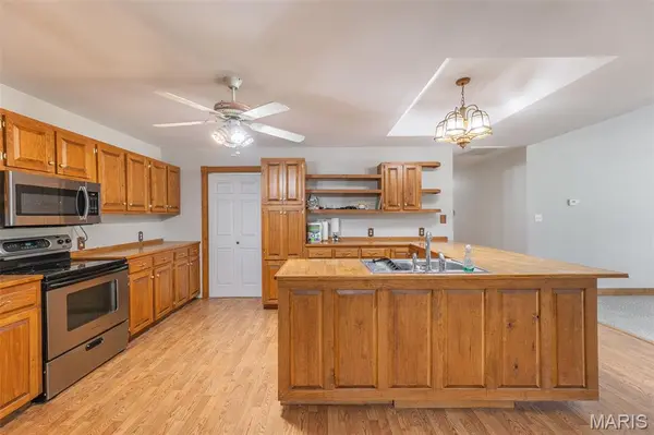 288 County Road 476, Poplar Bluff, MO 63901