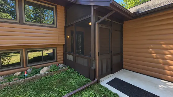 157 206th ST, Star Prairie, WI 54026