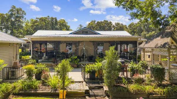 86 Lakeshore Dr, Beechgrove, TN 37018