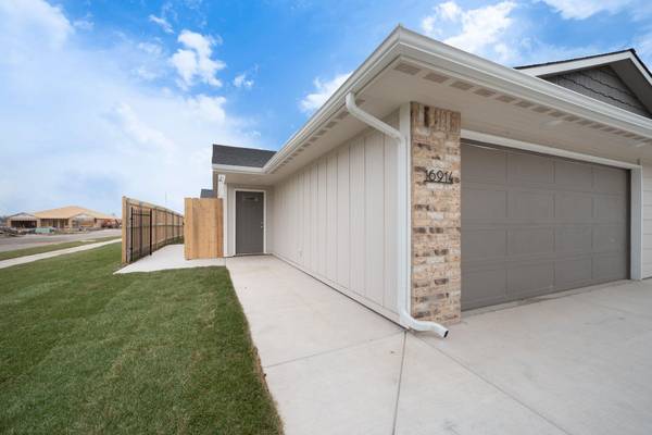 16814 W Lawson, Wichita, KS 67052