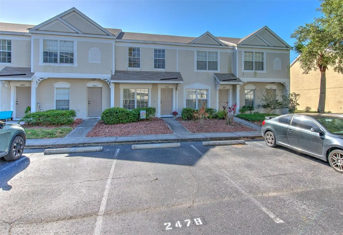 2478 LAKE WOODBERRY CIR, Brandon, FL 33510