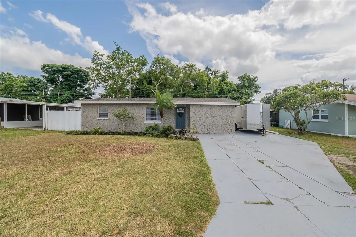 512 GARDEN DR N, Lakeland, FL 33813