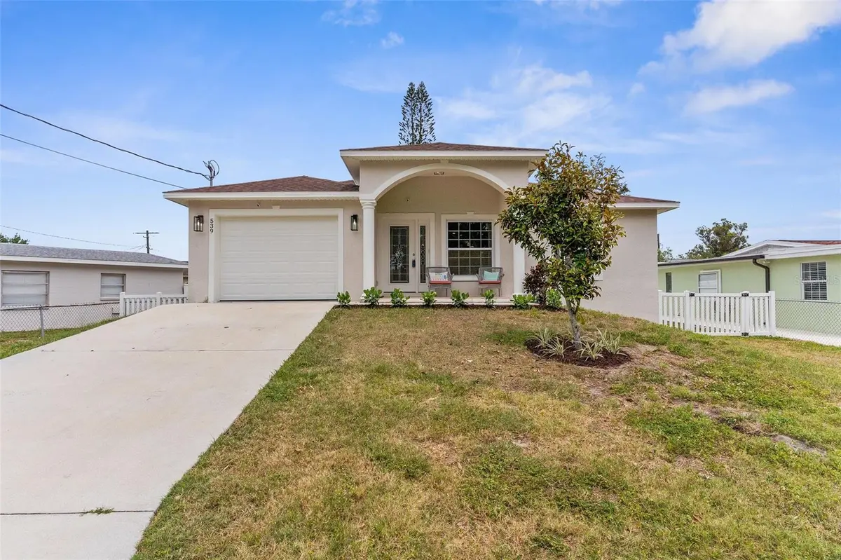 539 FIREFLY LN, Apollo Beach, FL 33572