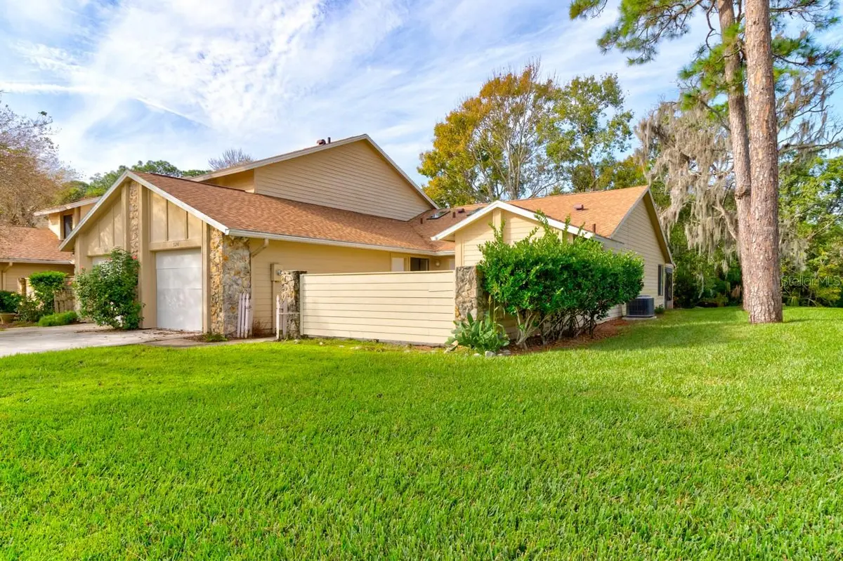 524 BROWN PELICAN DR, Daytona Beach, FL 32119
