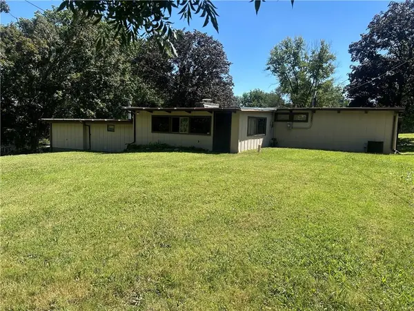 7318 Reynolds AVE, Kansas City, KS 66111