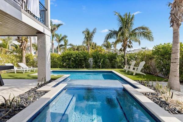 239 S HARBOR DR, Holmes Beach, FL, 34217 photo 49
