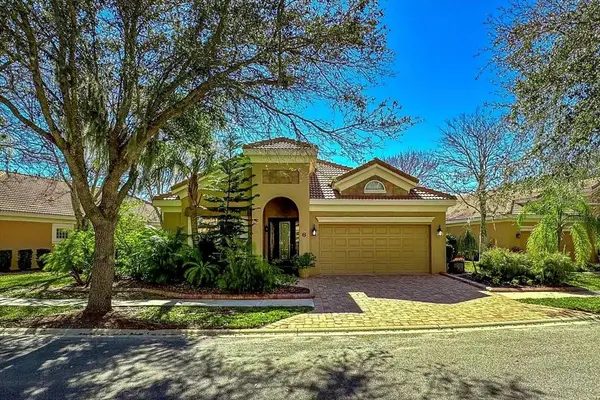 6 LAKESIDE WAY, Palm Coast, FL 32137