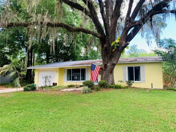 3220 NW 41ST AVE, Gainesville, FL 32605