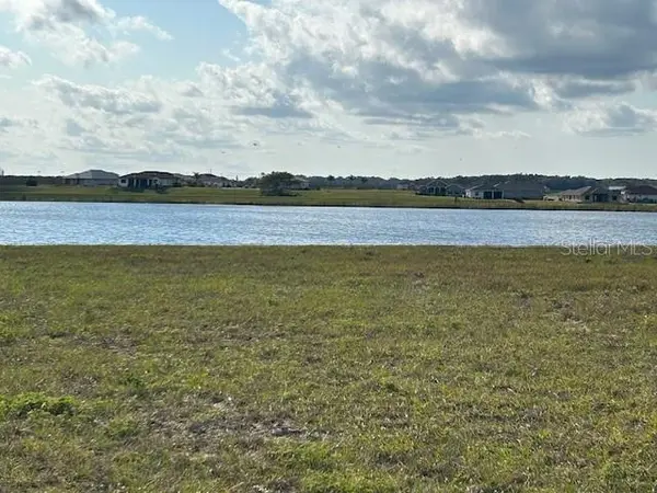 180 VALENCIA RIDGE DR, Auburndale, FL 33823
