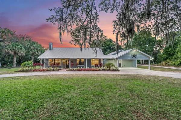 1955 TALL PINE TRL, Geneva, FL 32732