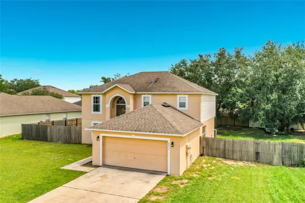 2032 ELMHURST LN, Mascotte, FL 34753