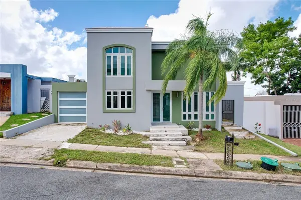 BENAVENTE ST. URB. PURPLE TREE #1742, Cupey, PR 00926