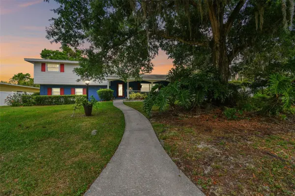 1303 RUSTLEWOOD DR, Brandon, FL 33510