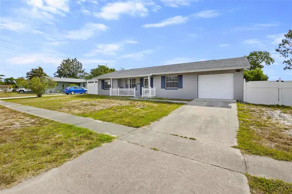 2379 GRAHAM AVE, Deltona, FL 32738