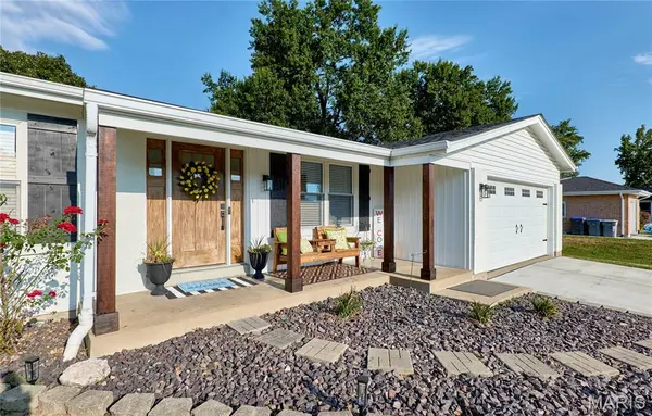 415 Westridge DR, O'fallon, MO 63366