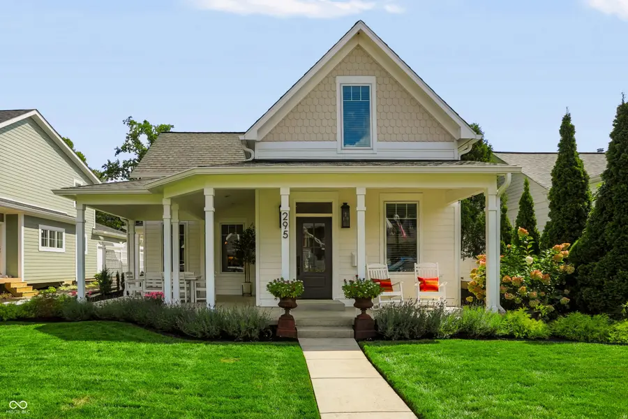 295 N Main ST, Zionsville, IN 46077