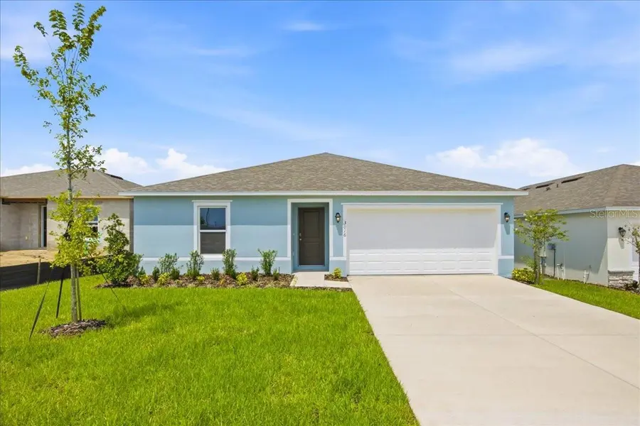 3016 CASCADE CIR, Lake Wales, FL 33898
