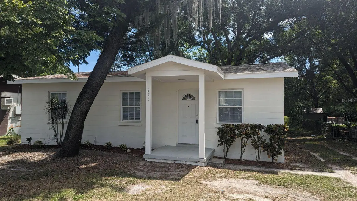 611 NE 2ND AVE, Mulberry, FL 33860