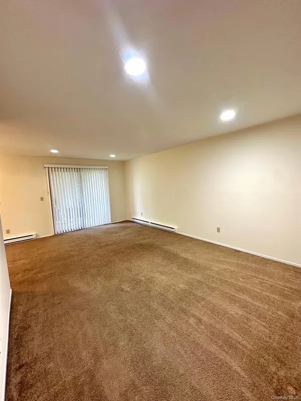 1 Germonds Village #14, Bardonia, NY 10954