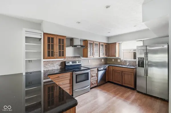 6321 Brush CT, Indianapolis, IN 46268