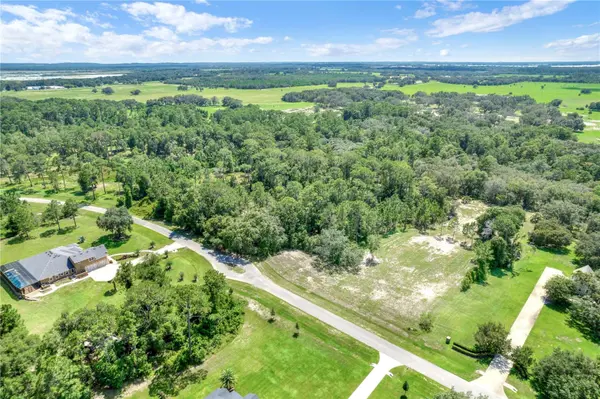 27037 GRAND OAK LN, Tavares, FL 32778
