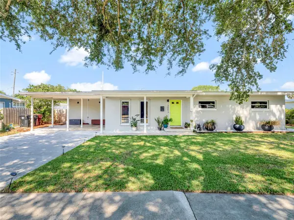 1305 CATALPA LN, Orlando, FL 32806