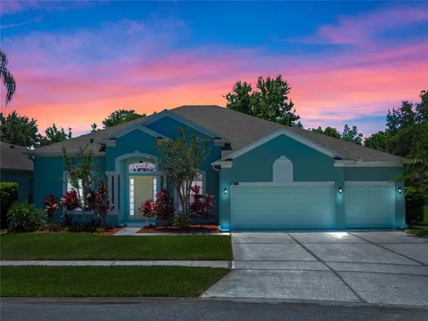13514 SUMMER RAIN DR, Orlando, FL 32828