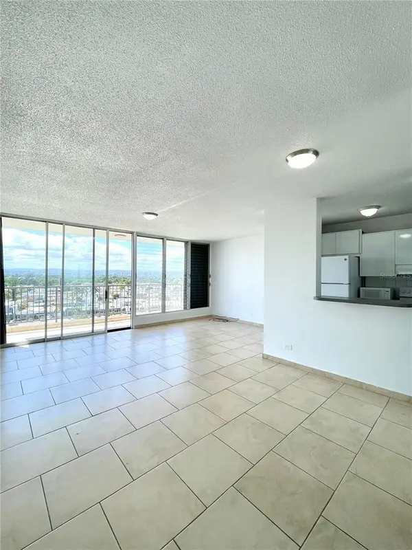 4745 AVE ISLA VERDE #7B, Carolina, PR 00979