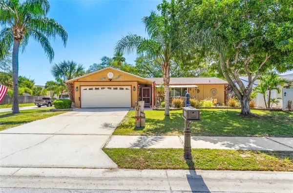 1356 WEXFORD DR N, Palm Harbor, FL 34683