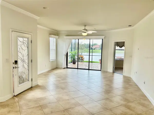 5532 SUNSET FALLS DR, Apollo Beach, FL 33572