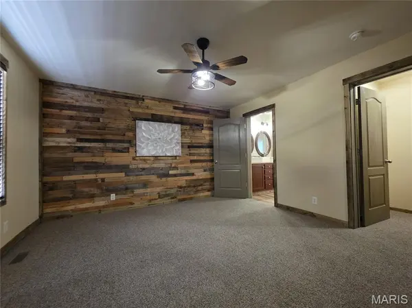 1135 W Breckenridge ST, Mexico, MO 65265