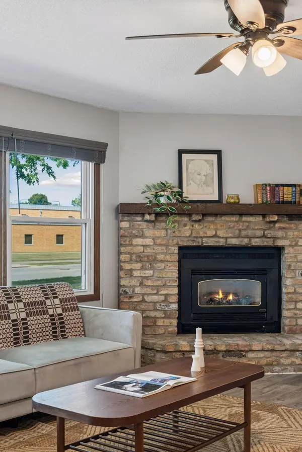 2708 Boone AVE N, New Hope, MN 55427